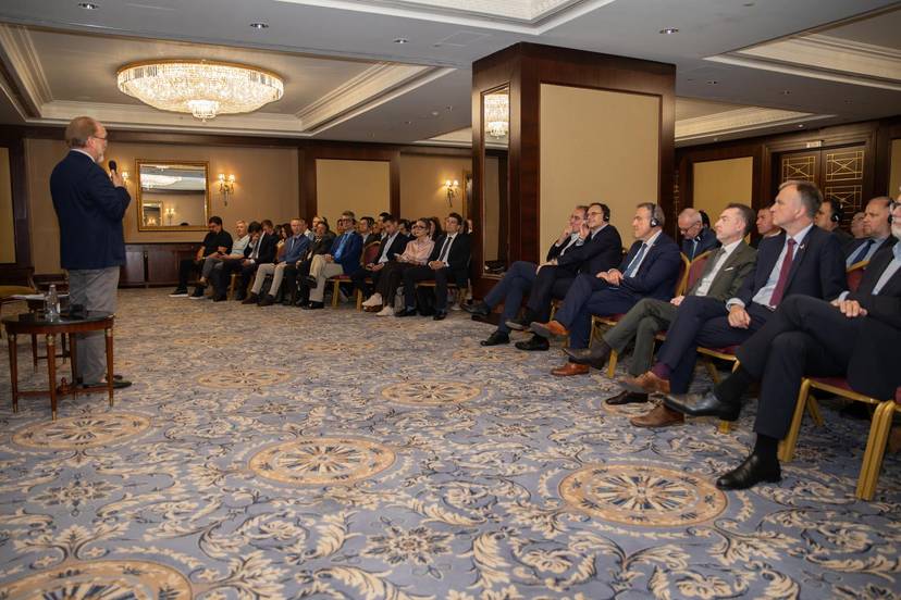 Ambassador Ahmed Ouail participated in a meeting organized by the John Hughes Business Club.