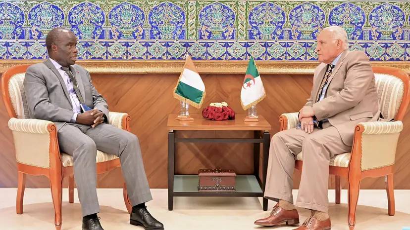 السيد عطاف يستقبل سفير جمهورية كوت ديفوار